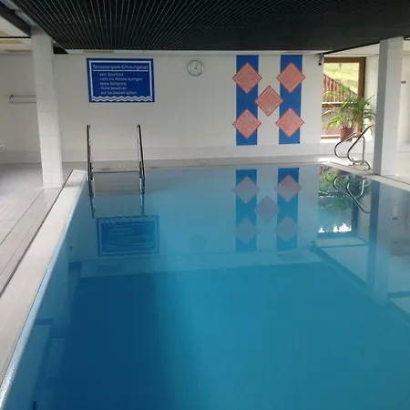 H2 Ap3 Mit Beheiztem Innenpool Und Sauna