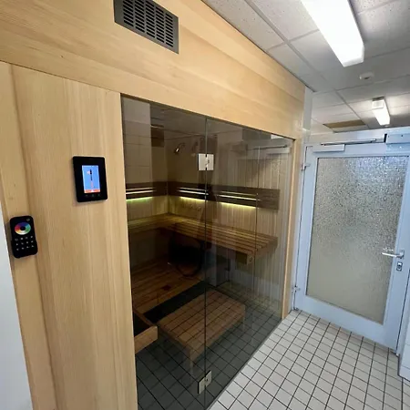 H2 Ap3 Mit Beheiztem Innenpool Und Sauna Apartman *