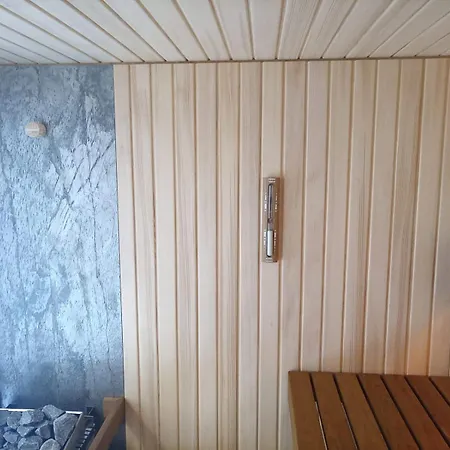 H2 Ap3 Mit Beheiztem Innenpool Und Sauna *